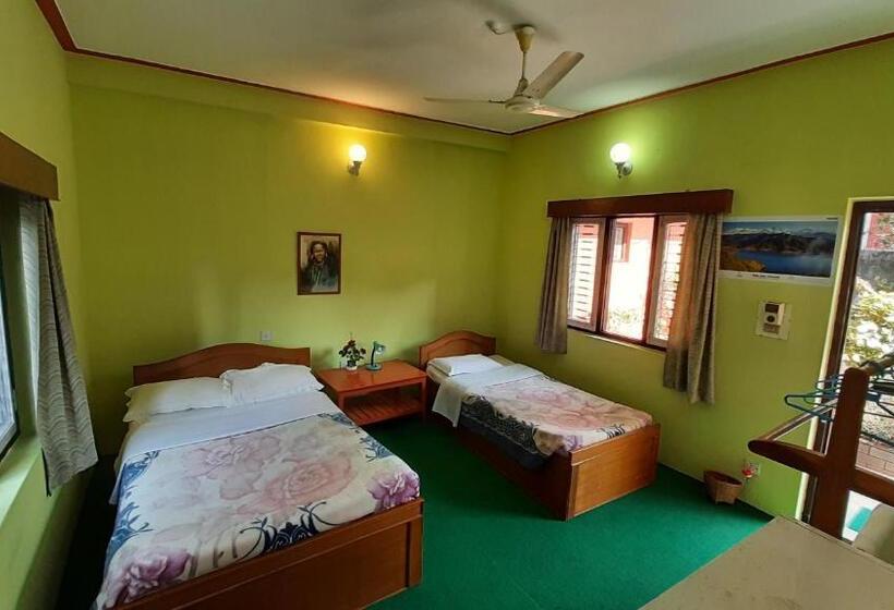 اتاق اکونومی, New Pokhara Lodge   Pokhara Lakeside