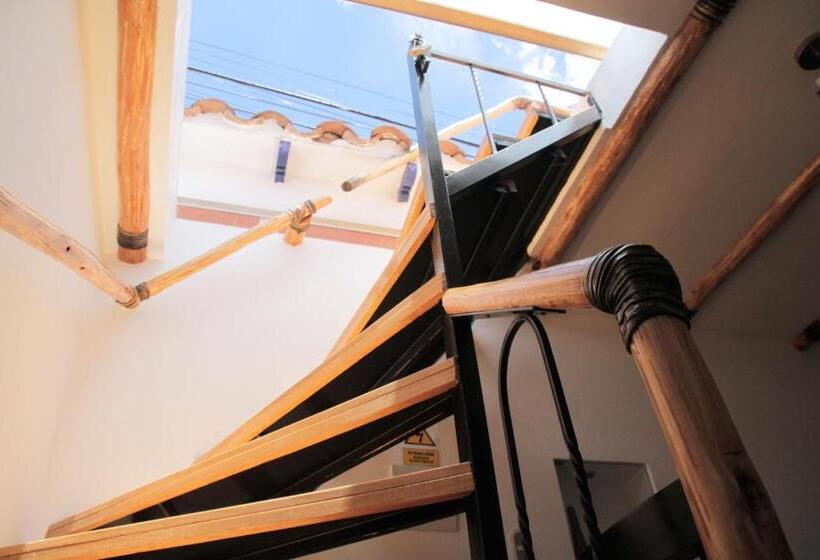 Suite with Terrace, Rumi Wasi
