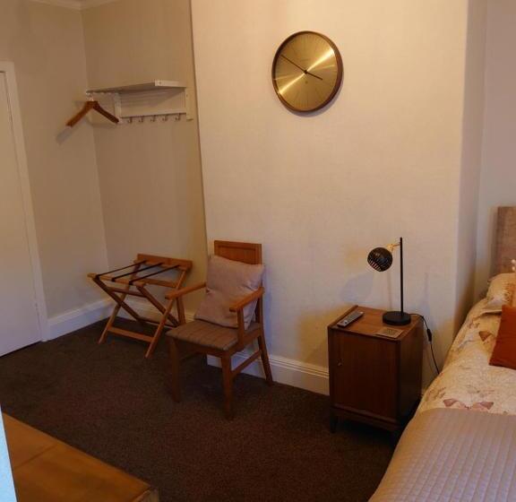 Chambre Supérieure, The Golden Sands