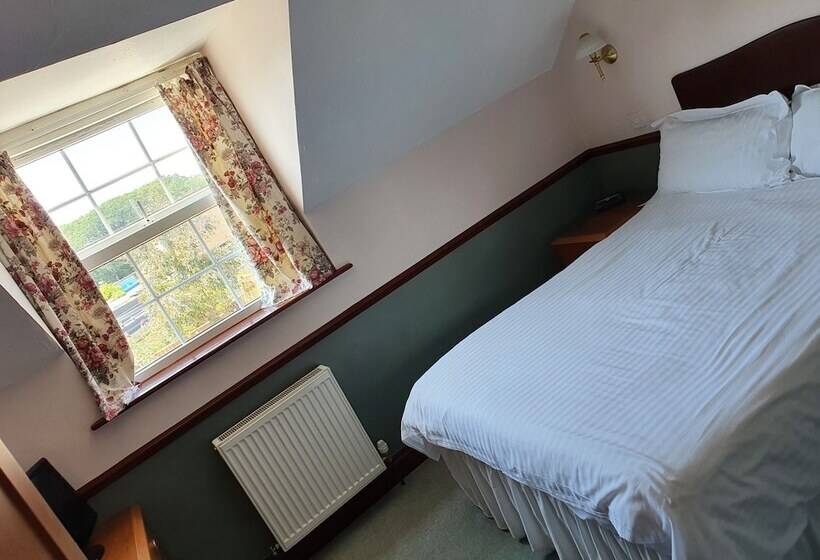 اتاق استاندارد, The Lugger Inn