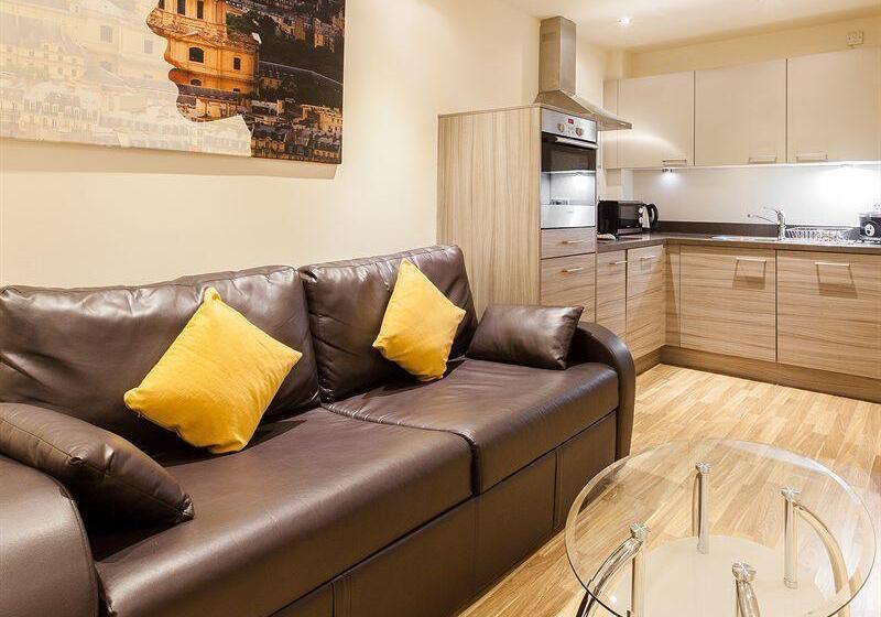 4 Yatak Odalı Ev, Staycity Aparthotels Edinburgh West End