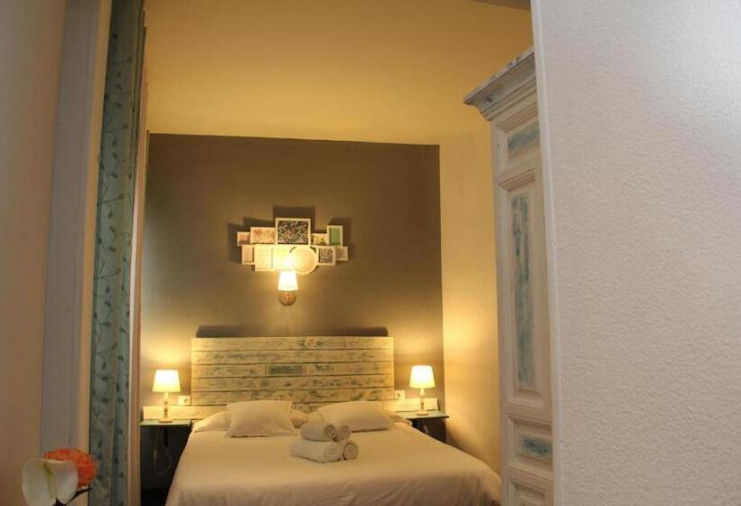 Chambre Standard Intérieure, Oasis Backpackers' Toledo