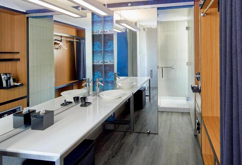 اتاق استاندارد برای معلولان, Aloft Dulles Airport North
