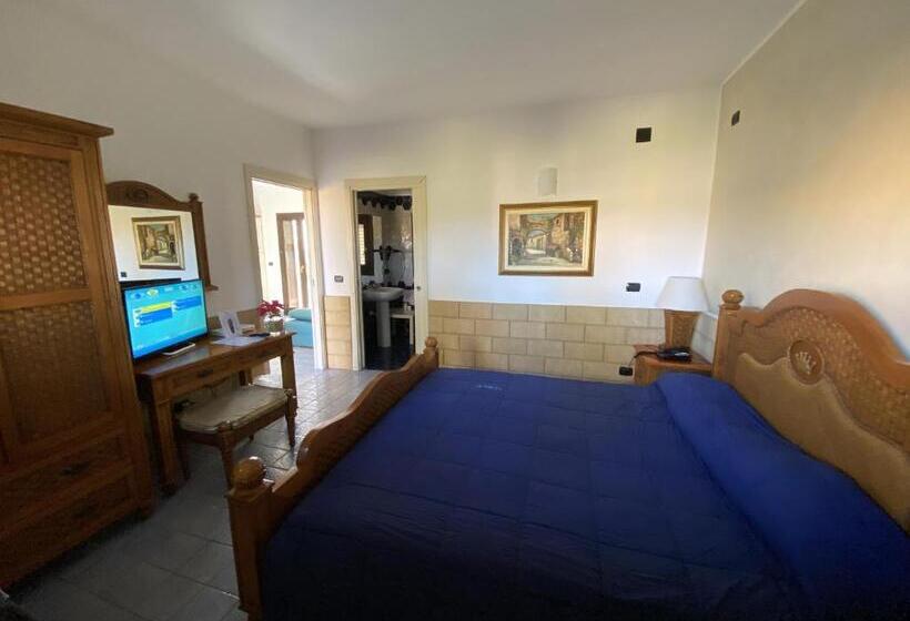 1 Bedroom Apartment, Capo Campolato