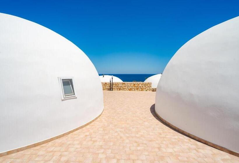 اتاق سوپریور, Capo Campolato