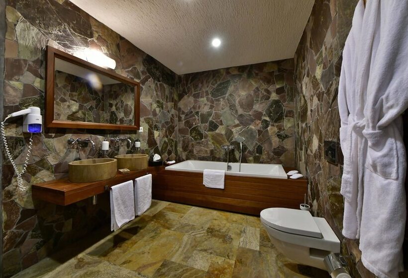 سوییت لوکس, Cappadocia Estates