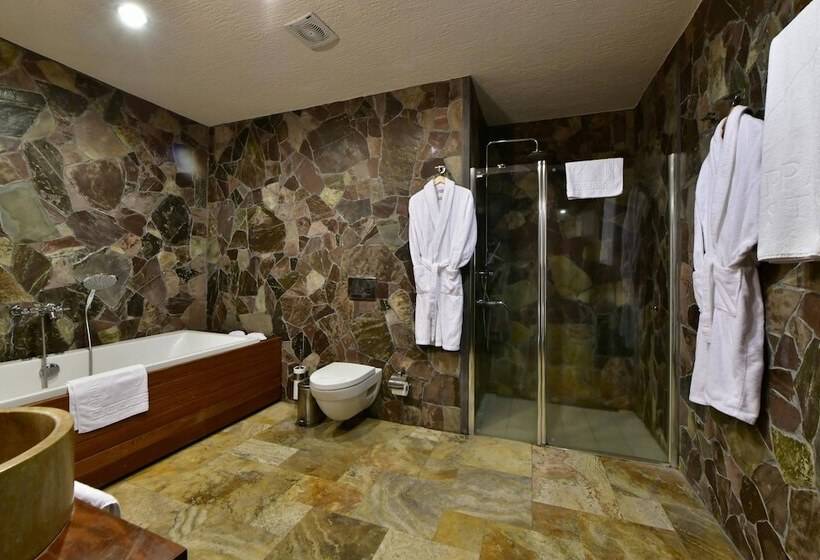 سوییت لوکس, Cappadocia Estates