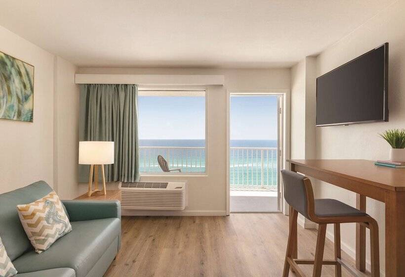 Suite Adaptée aux Personnes à Mobilité Réduite, Radisson Panama City Beach  Oceanfront