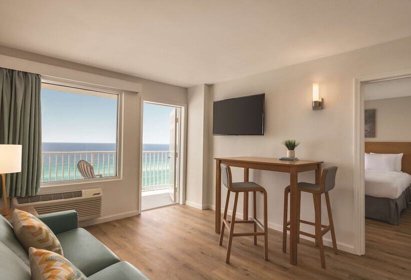 Suite en Attique, Radisson Panama City Beach  Oceanfront