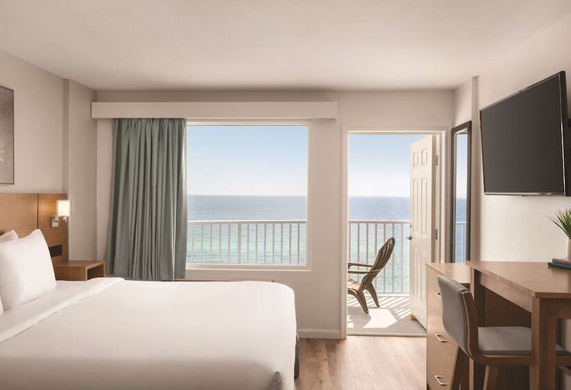 Suite en Attique, Radisson Panama City Beach  Oceanfront