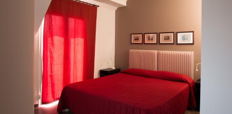 سوییت, Marbela Apartments & Suites