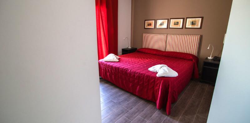 سوییت, Marbela Apartments & Suites