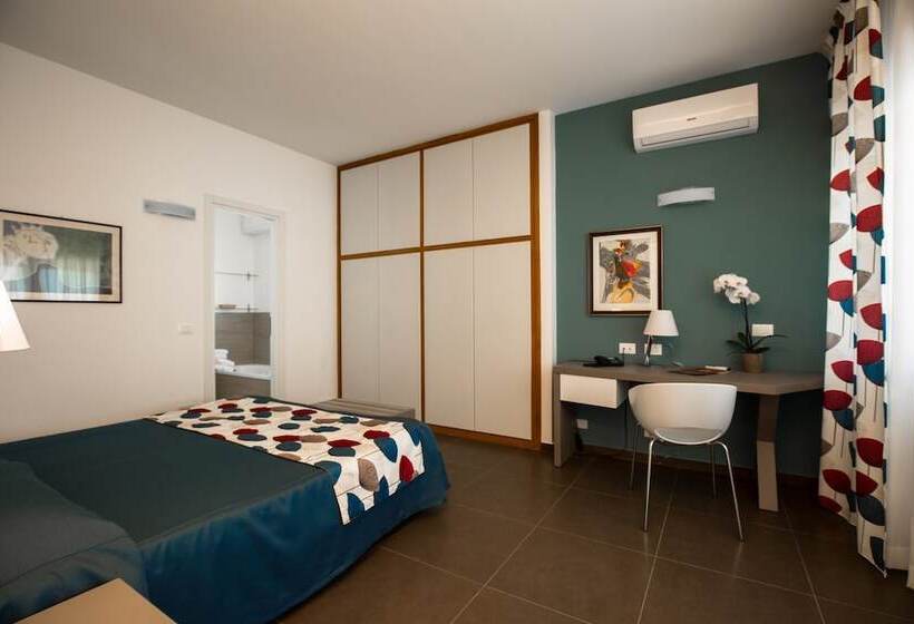 آپارتمان لوکس 1 خوابه, Marbela Apartments & Suites