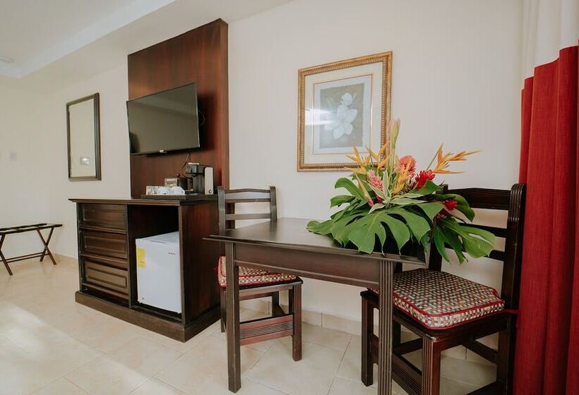 Chambre Standard Vue Jardin, Parador Nature Resort And Spa