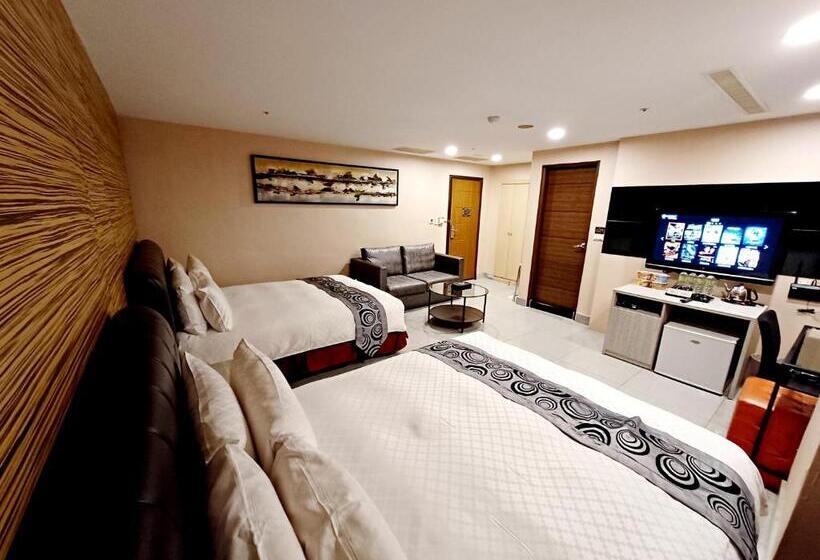 اتاق استاندارد چهار تخته, Sa Yo Hotel   Pier 2