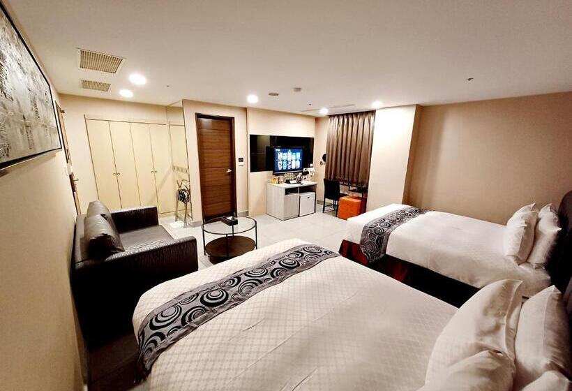 اتاق استاندارد چهار تخته, Sa Yo Hotel   Pier 2