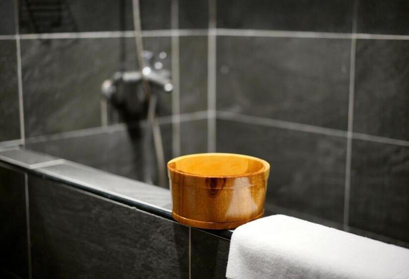 اتاق استاندارد چهار تخته, Sa Yo Hotel   Pier 2