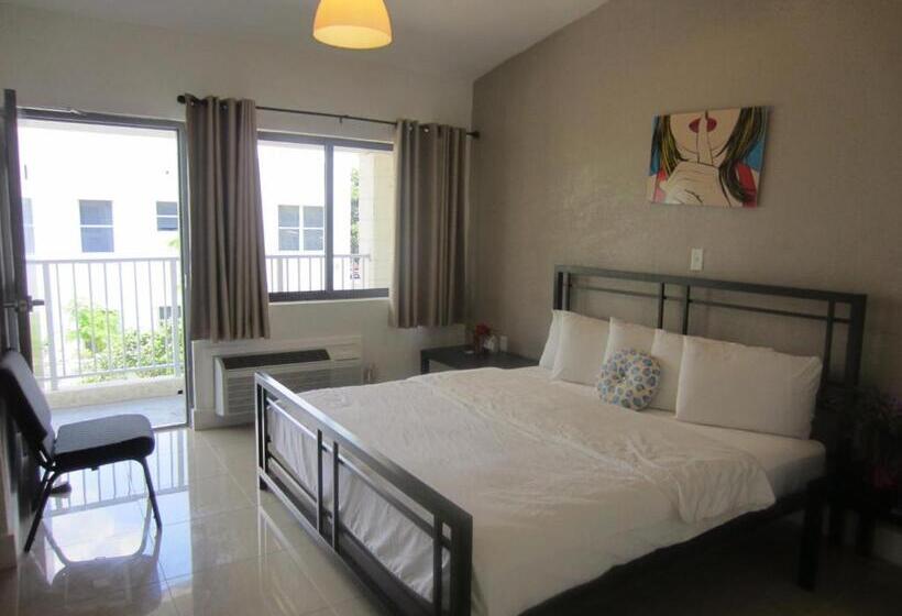 اتاق استاندارد, Shalimar Motel