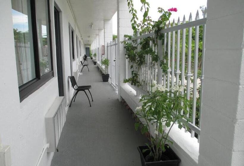 اتاق استاندارد, Shalimar Motel