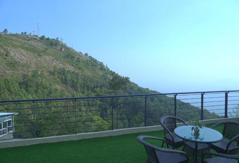 Penthouse Zimmer, Great Trails Yercaud By Grt S