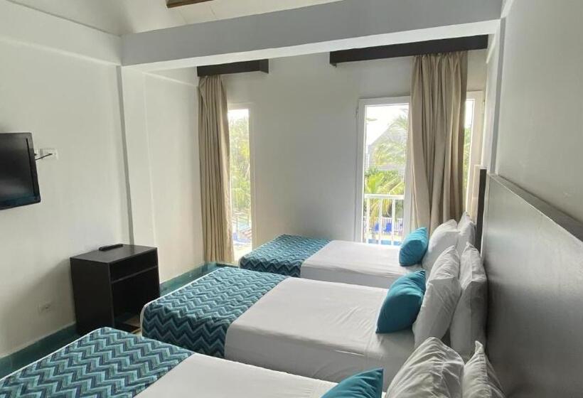 اتاق استاندارد سه نفره, On Vacation Blue Cove