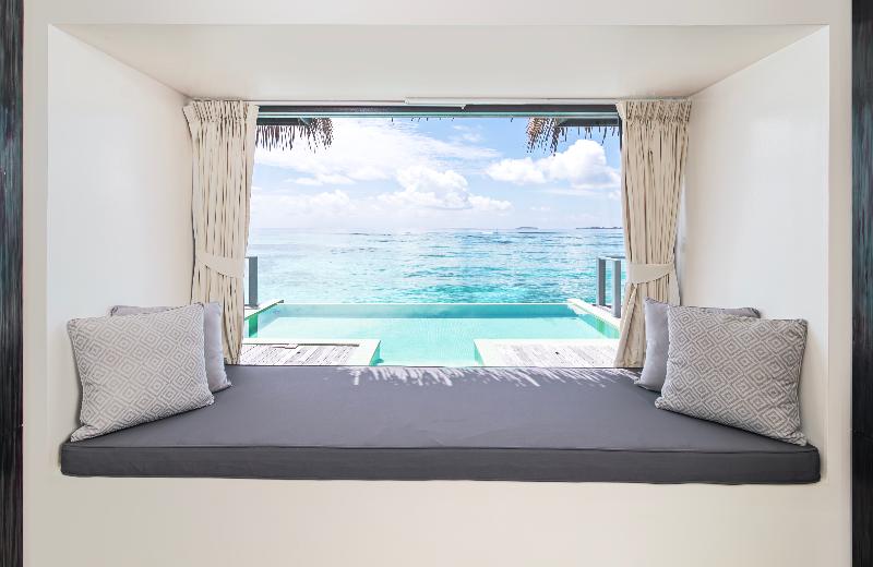 اتاق لوکس با چشم‌انداز دریا, Pullman Phuket Arcadia Naithon Beach