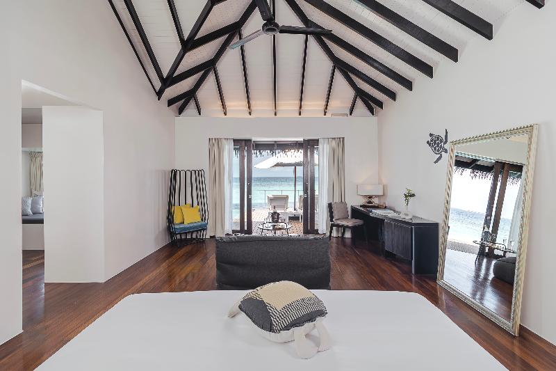 اتاق لوکس با چشم‌انداز دریا, Pullman Phuket Arcadia Naithon Beach