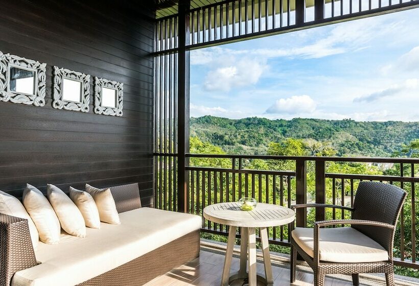 اتاق لوکس, Pullman Phuket Arcadia Naithon Beach