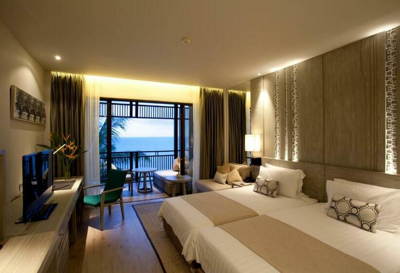 Deluxe Room Sea View, Pullman Phuket Arcadia Naithon Beach Resort