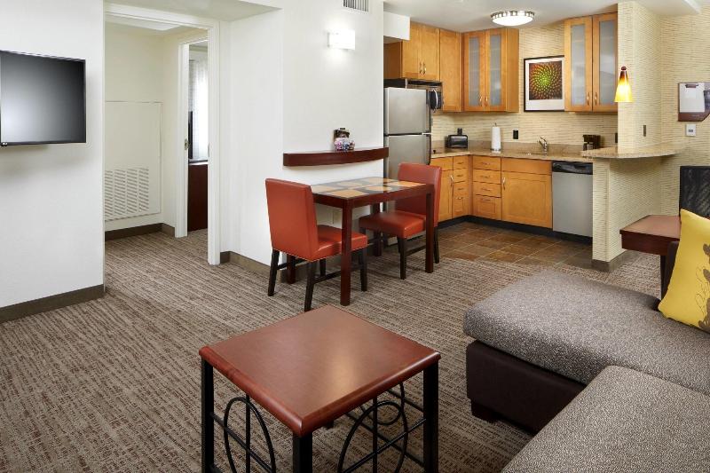 سوئیت با تخت بزرگ, Residence Inn By Marriott San Antonio Six Flags At The Rim