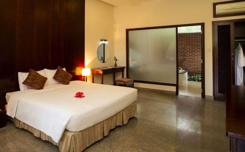 سوییت, Nui Thom Ecolodge