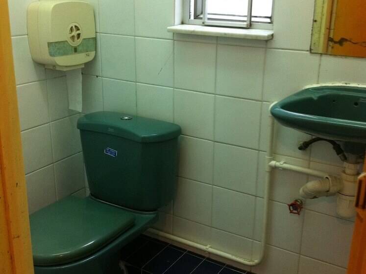 اتاق اکونومی, Kowloon Hostel