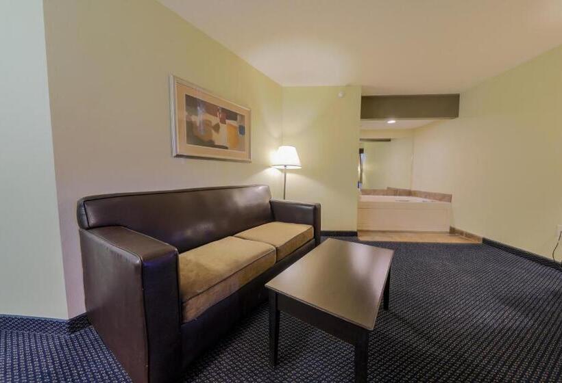 استودیوی لوکس, Americinn By Wyndham Lincoln South