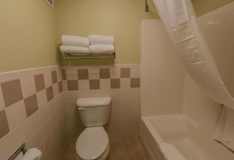 استودیوی لوکس, Americinn By Wyndham Lincoln South