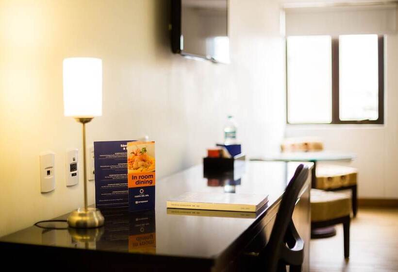 سوییت جونیور, Costa Del Sol Wyndham Chiclayo