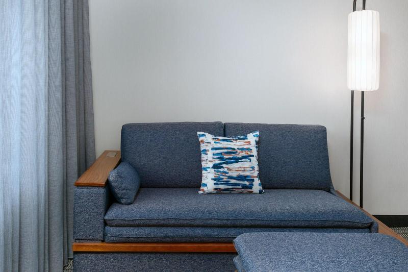 اتاق استاندارد با تخت بزرگ, Courtyard By Marriott Danbury