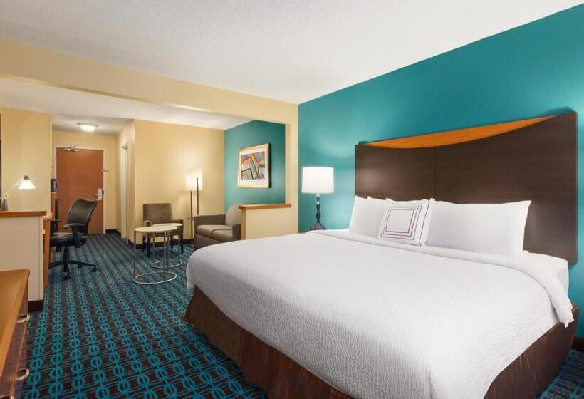 キングサイドベッドのスタンダードワンルーム, Amerivu Inn And Suites