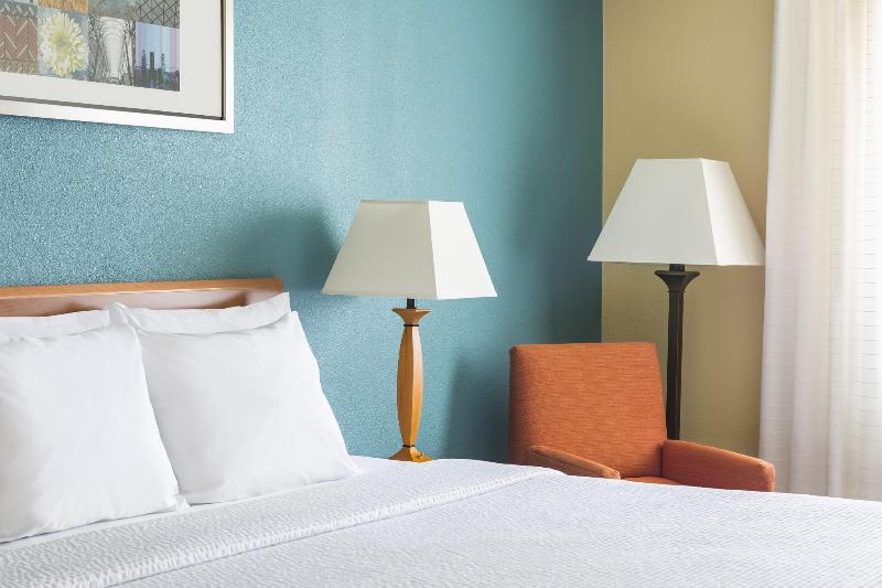 اتاق استاندارد با تخت بزرگ, Fairfield Inn & Suites By Marriott Dayton South