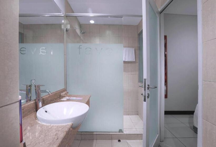 اتاق استاندارد, Favehotel Braga