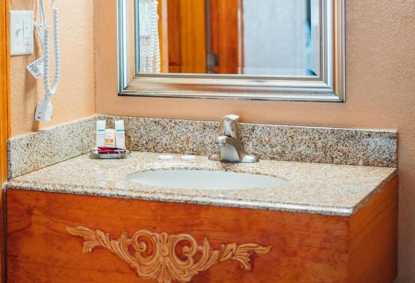اتاق استاندارد با تخت بزرگ, Quiet Corner Inn