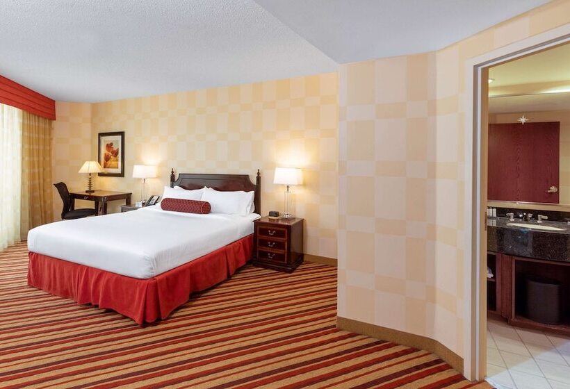 سوئیت کلاب, Wyndham Grand Oklahoma City Downtown