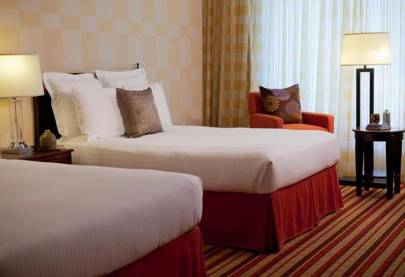 اتاق کلاب, Wyndham Grand Oklahoma City Downtown