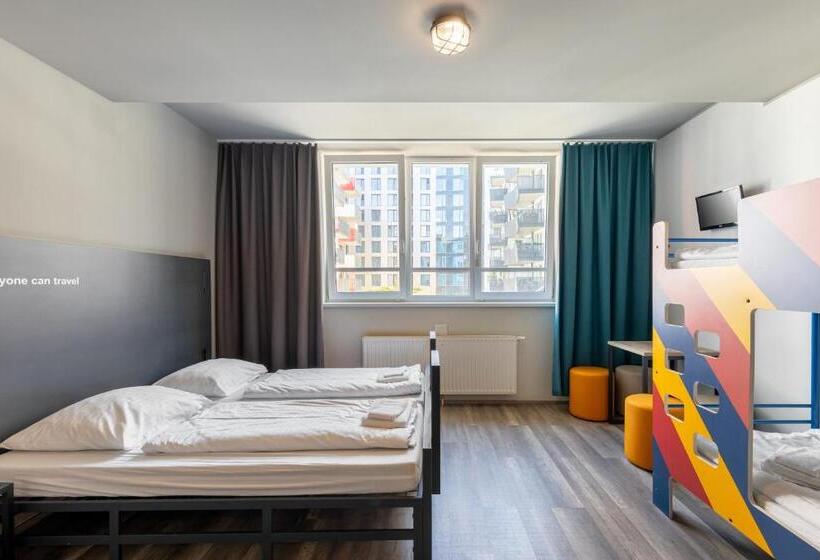 اتاق استاندارد چهار تخته, a&o Wien Hauptbahnhof