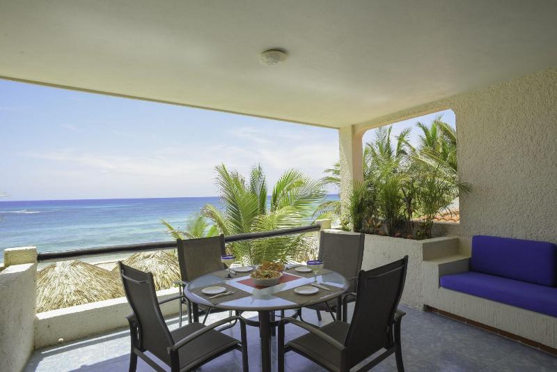 آپارتمان 3 خوابه با چشم‌انداز دریا, Aquatech Villas Derosa Resort