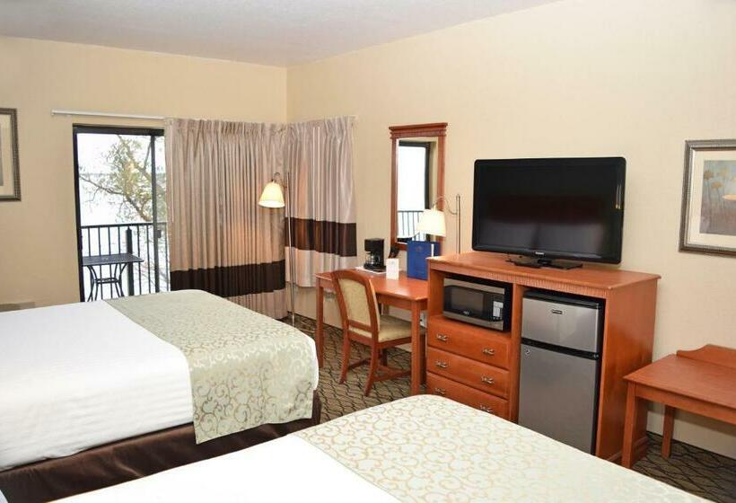 اتاق استاندارد با تخت دو نفره بزرگ, Beachfront Hotel Houghton Lake