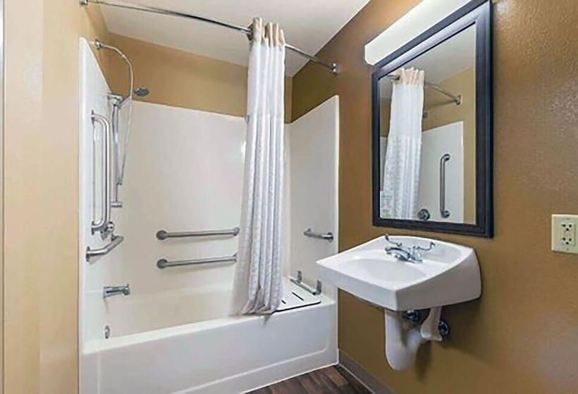 اتاق استاندارد با تخت دوبل برای معلولان, Extended Stay America Suites  Rochester  South