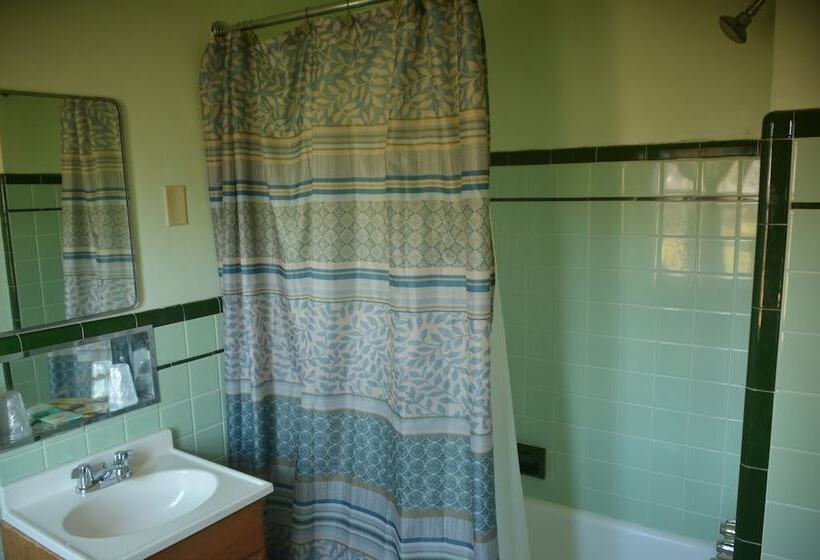 اتاق استاندارد با 2 تخت دوبل, Potomac River Motel