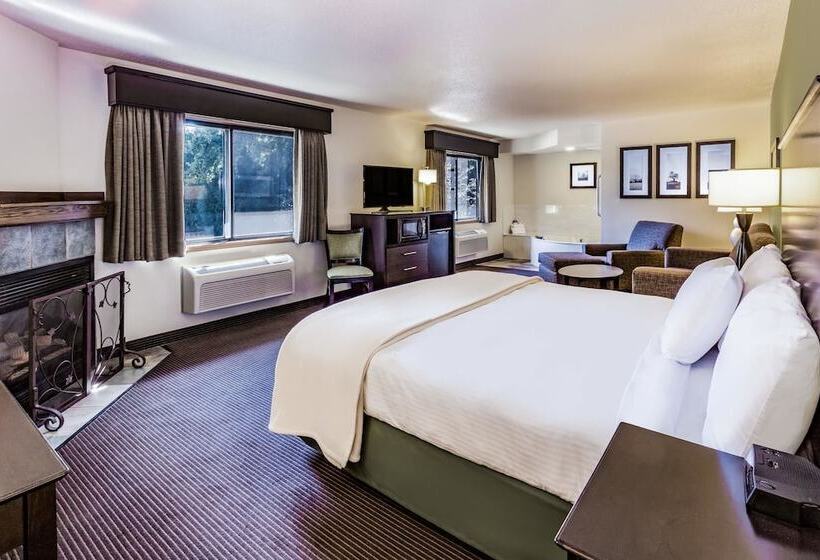 Premium Suite, Americinn By Wyndham Hampton