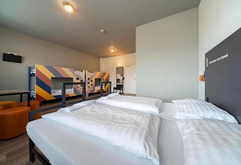 Chambre Familiale, A&o Graz Hauptbahnhof