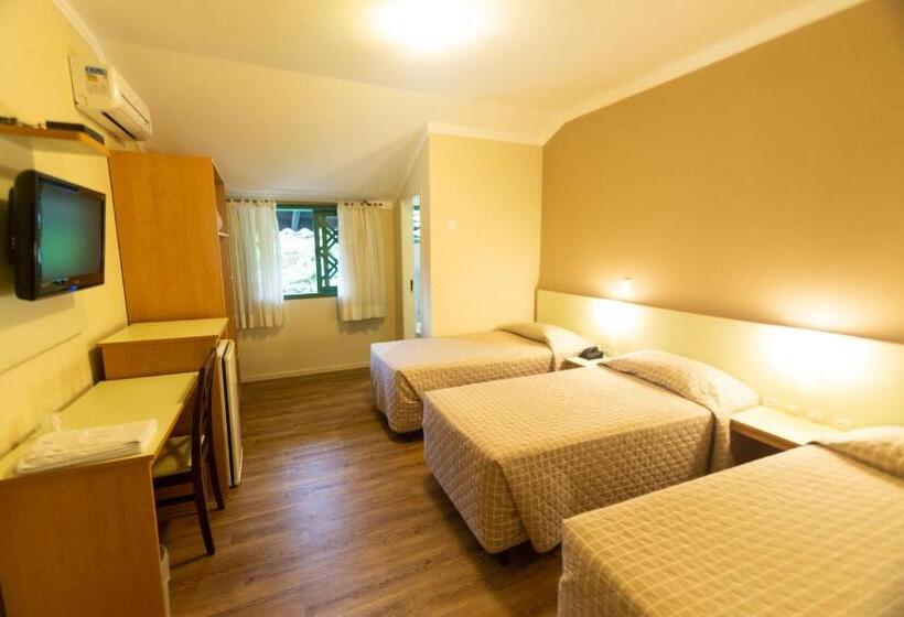 اتاق لوکس سه تخته, Bristol Sabrina Hotel De Charme Joinville